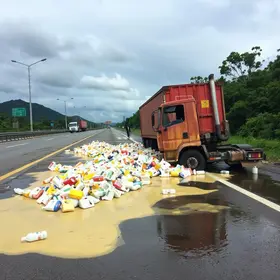 Carga de detergente
